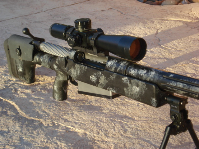 Soi khẩu súng trường bắn tỉa có phát bắn xa nhất lịch sử